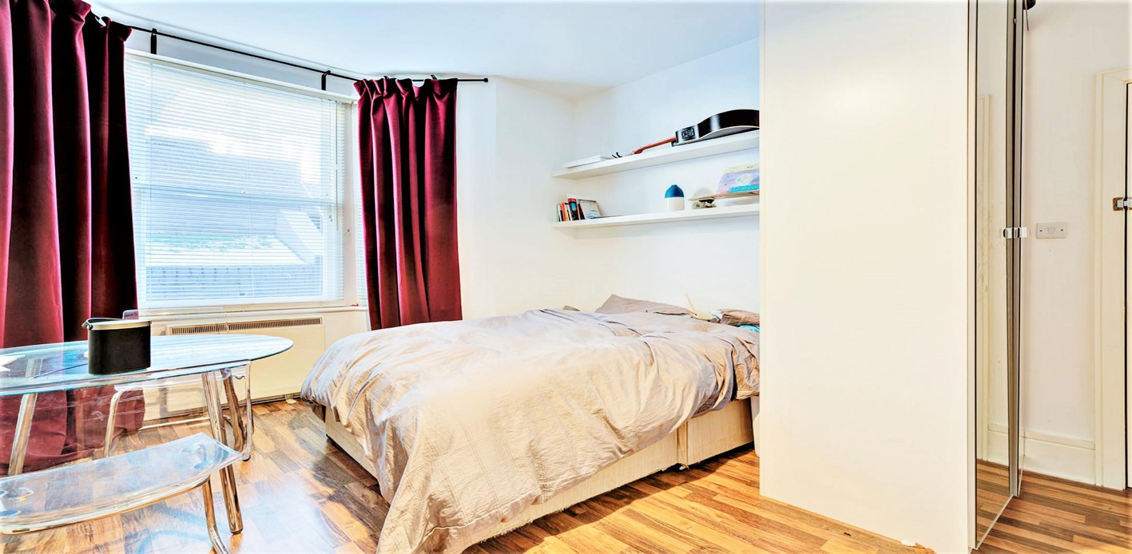 			WATER INCLUDED, Studio Apartment, 1 bath, 1 reception Apartment			 Sherriff Road, WEST HAMPSTEAD